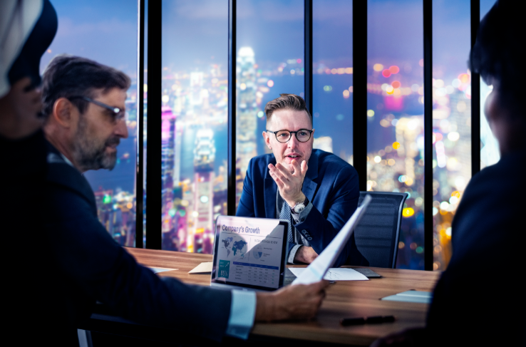 Glarklyhub digital platform dashboard interface for online growth management