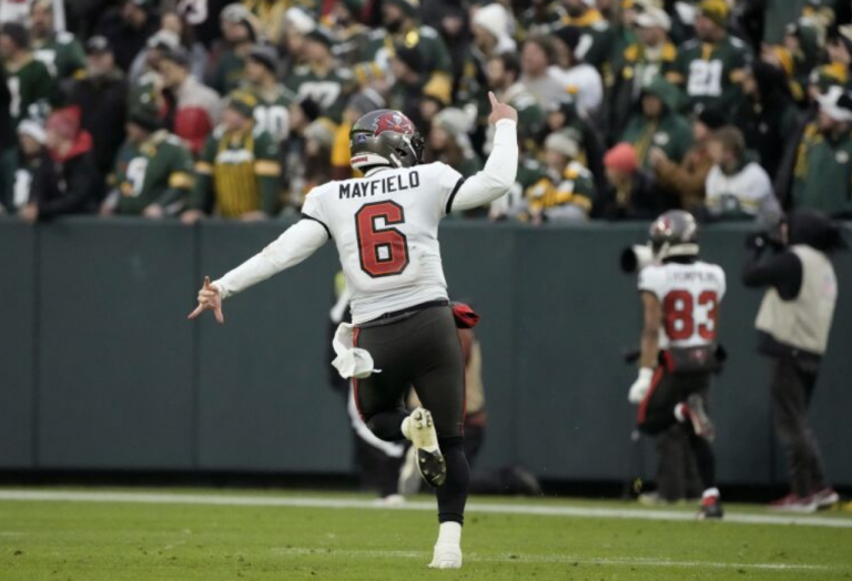 tampa bay buccaneers vs houston texans match player stats quarterback action